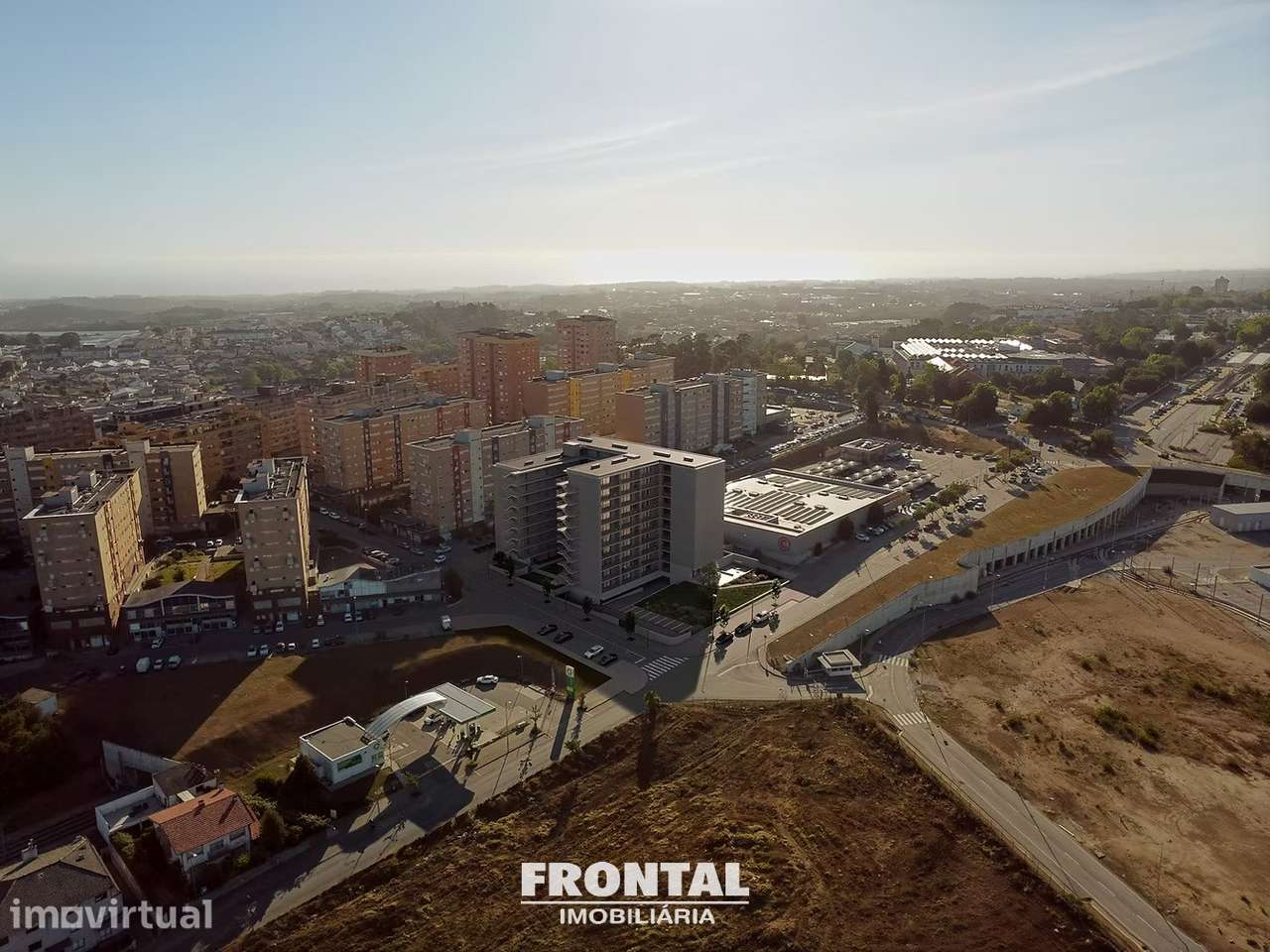 Apartamento T2 com Varanda — Monte da Virgem Flats - Grande imagem: 3/15