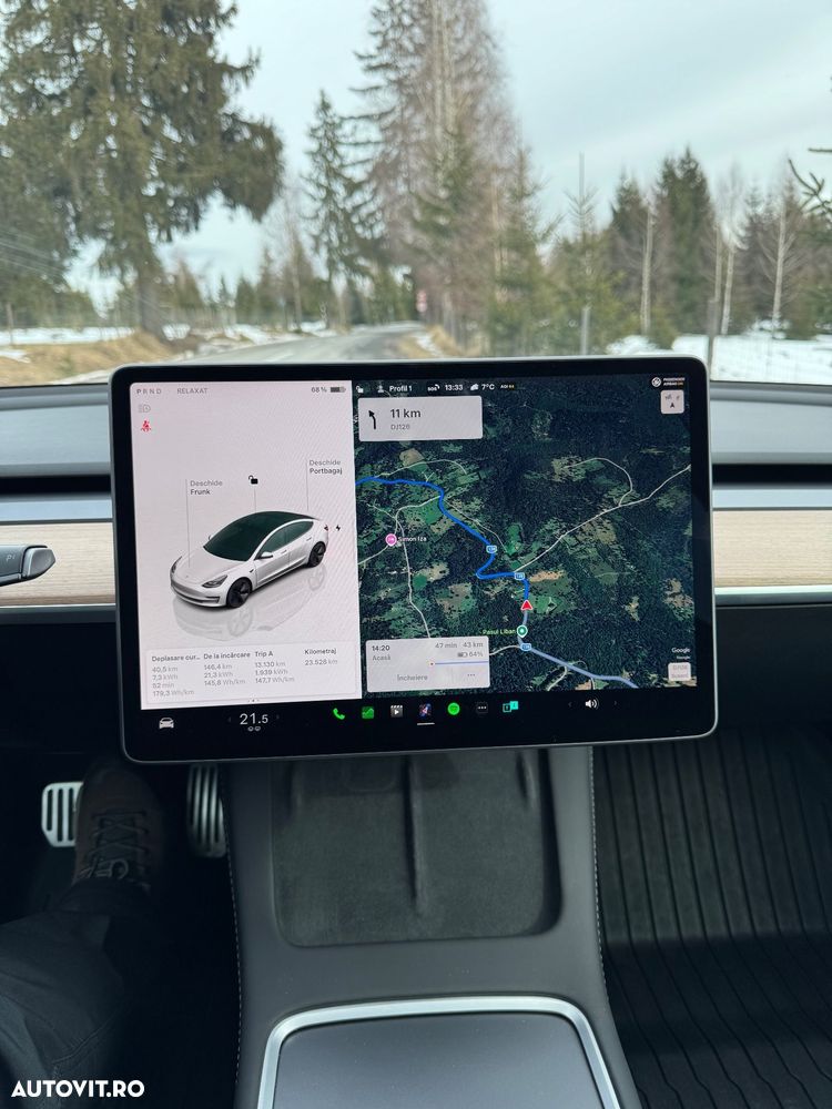Tesla Model 3 - 2