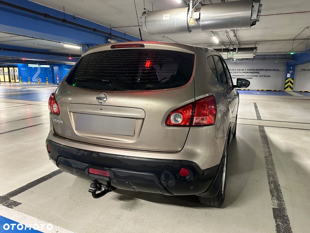 Nissan Qashqai 2.0 4 x 4 CVT tekna - 4