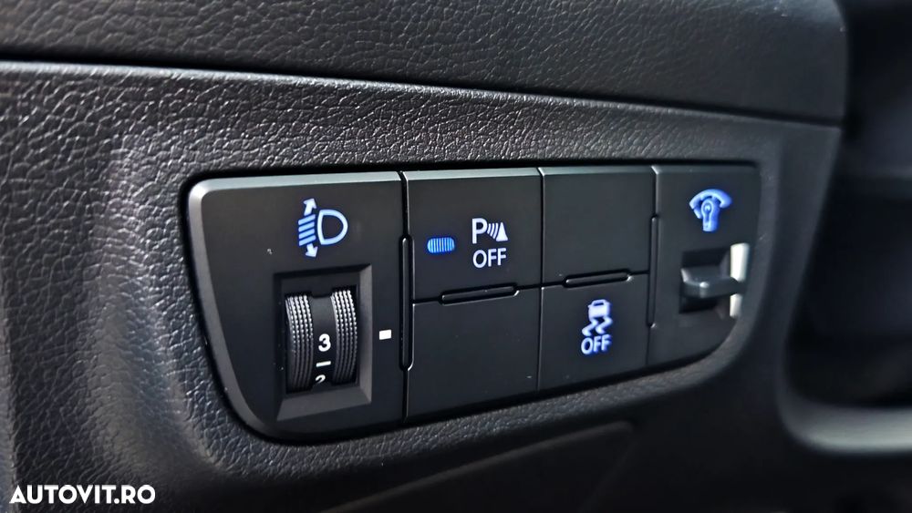 Hyundai Veloster 1.6 Turbo Matt Finish - 23