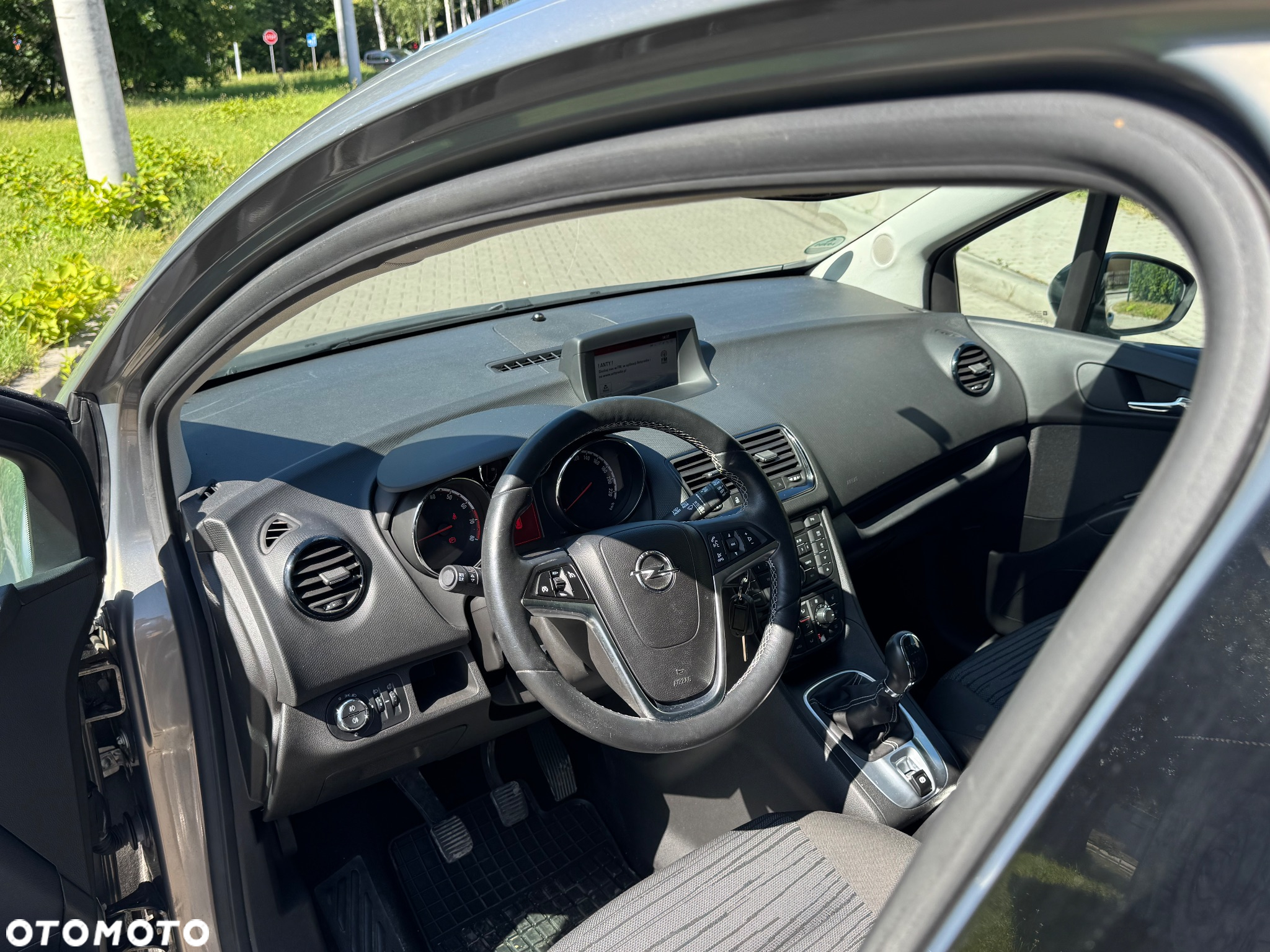 Opel Meriva 1.4 T Cosmo S&S - 8