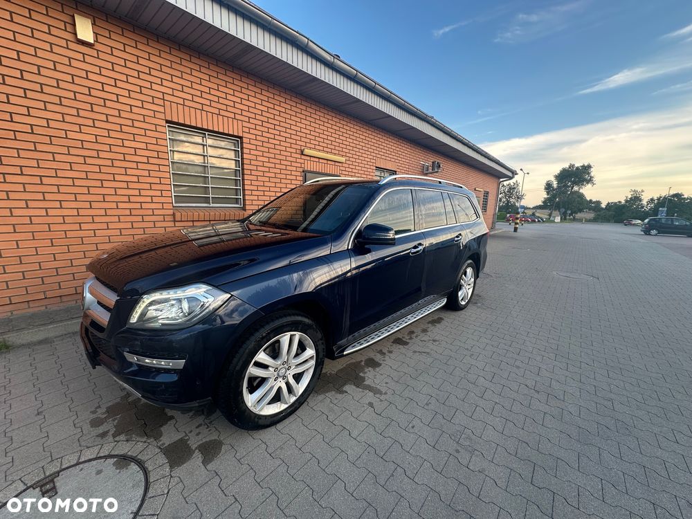 Mercedes-Benz GL 350 BlueTEC 4-Matic - 4