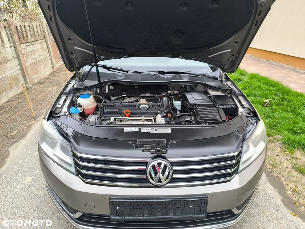Volkswagen Passat 1.4 TSI DSG BlueMotion Technology Exclusive - 12