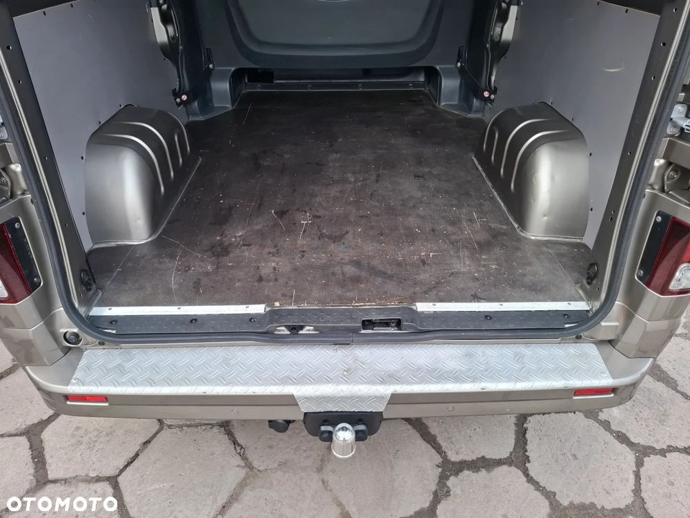 Opel Vivaro DUBEL KABINA LONG NAVI ALU CLIMATRONIC - 31