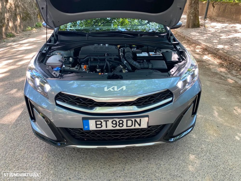 Kia XCeed 1.0 T-GDI Dynamic — fotografia 30