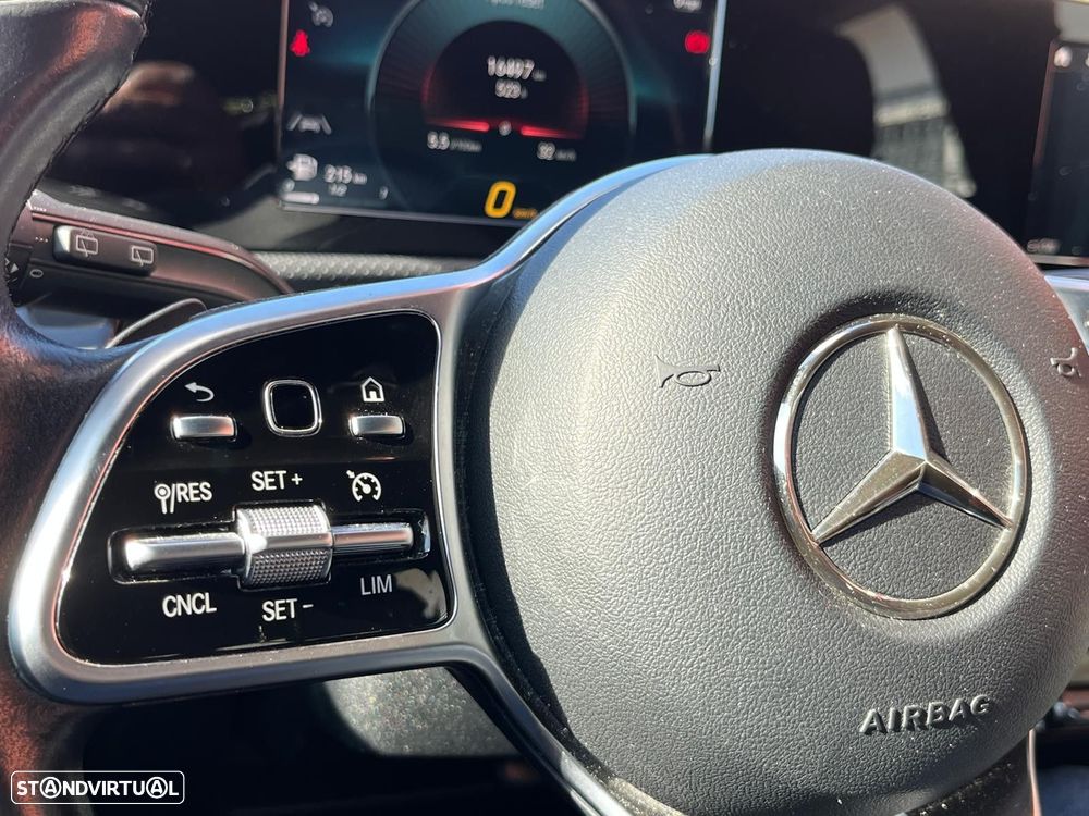 Mercedes-Benz CLA 180 - 25