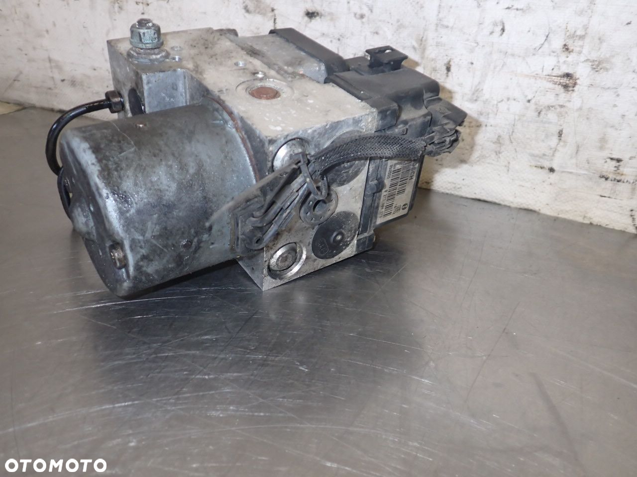 POMPA HAMULCOWA AUDI A6 C5 2.5 3B0614111 - 2