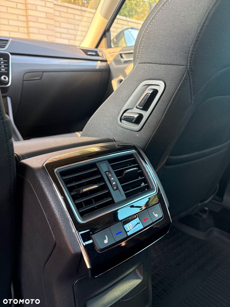 Skoda Superb 1.5 TSI Style DSG - 12