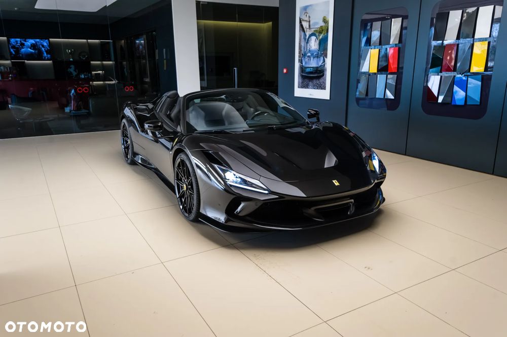 Ferrari F8 Spider Standard - 9