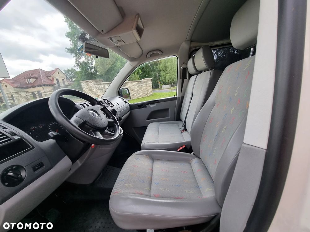 Volkswagen Transporter - 29