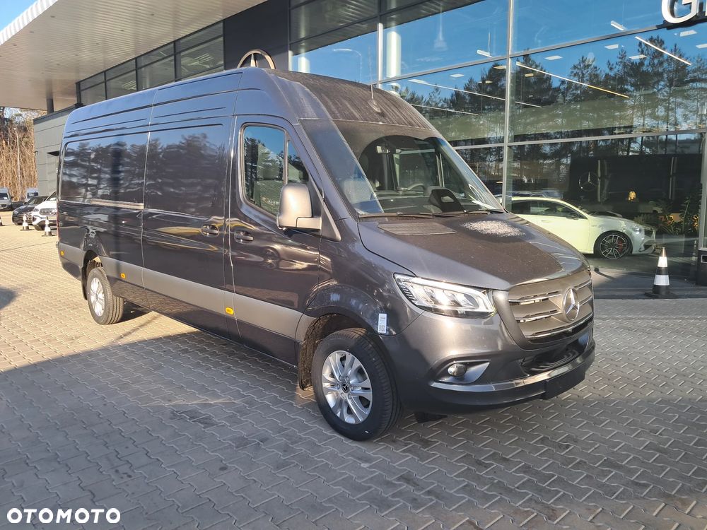 Mercedes-Benz Sprinter 319 CDI Furgon SELECT długi - 3
