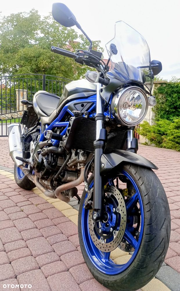 Suzuki SV - 6