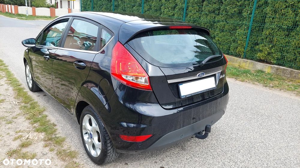 Ford Fiesta - 5