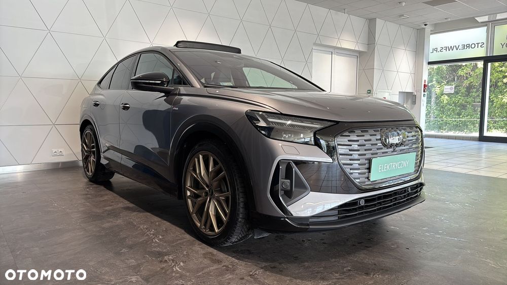 Audi Q4 e-tron - 8