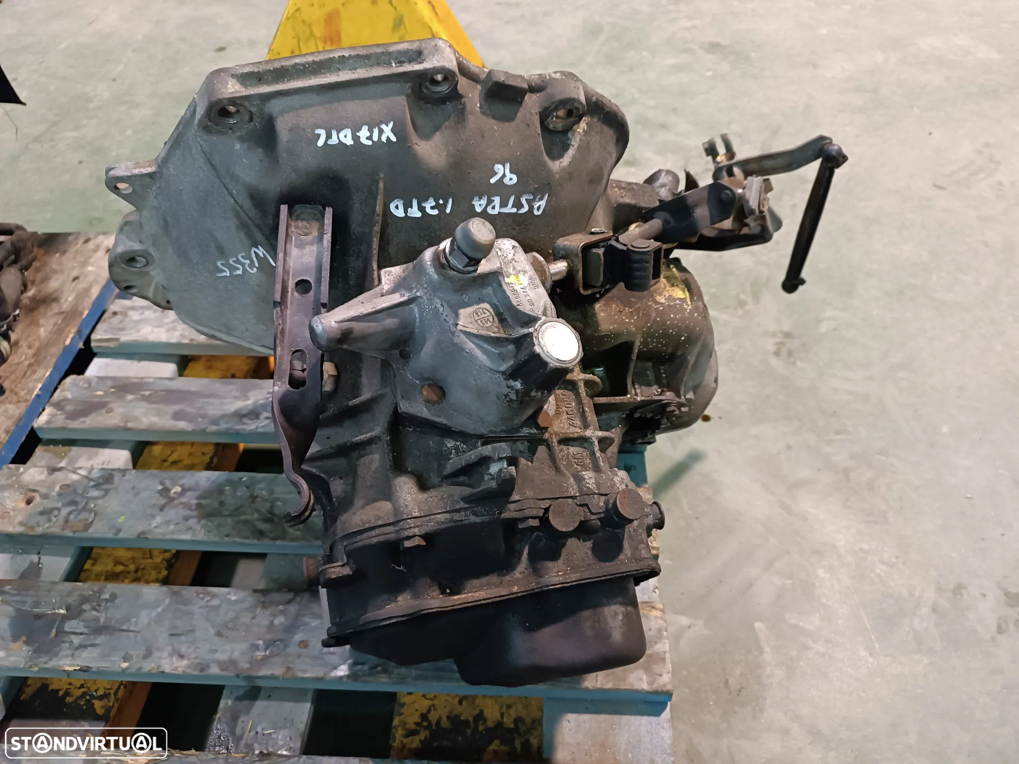 CAIXA DE VELOCIDADES OPEL ASTRA F 1.7TD W355 F18 W357 - 2