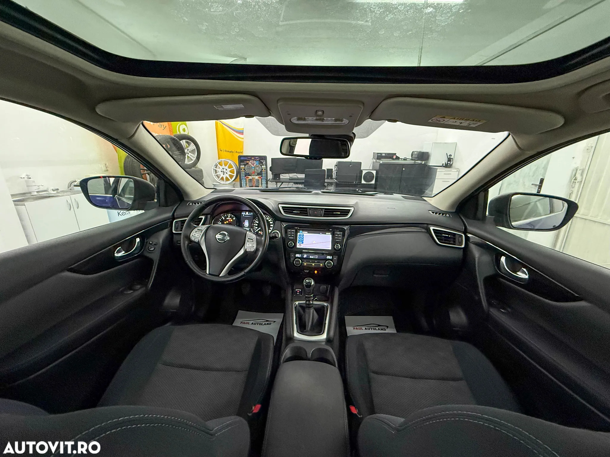 Nissan Qashqai 1.6 DCI N-Connecta - 36