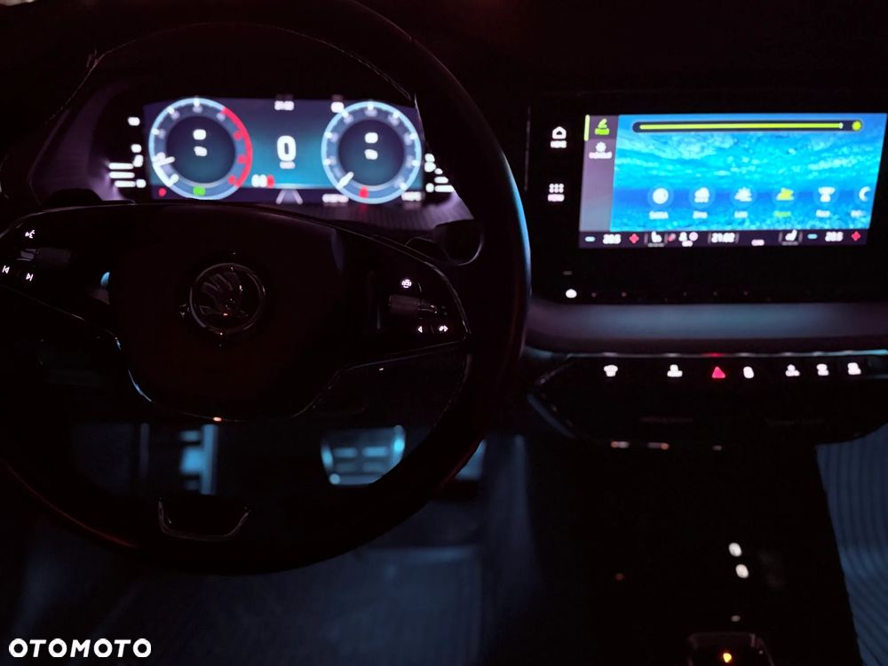 Skoda Octavia 2.0 TDI Drive Selection DSG - 32