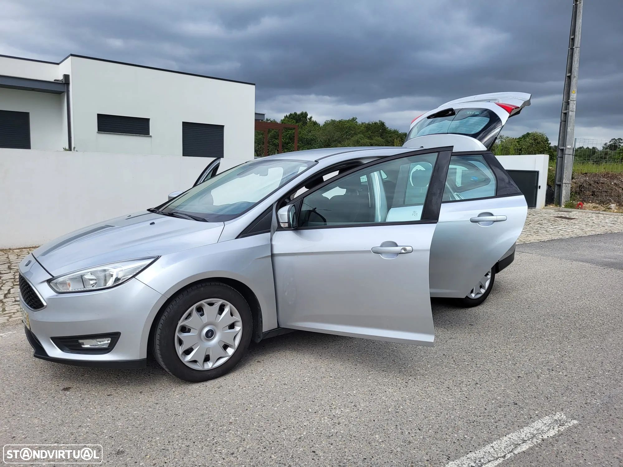 Ford Focus SW 1.5 TDCi Trend+ - 1