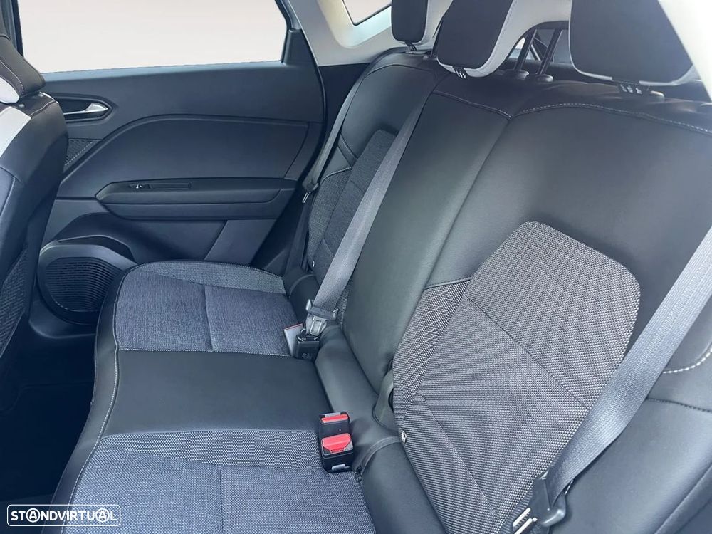 Renault Captur 1.6 E-Tech Full Hybrid Techno - 15