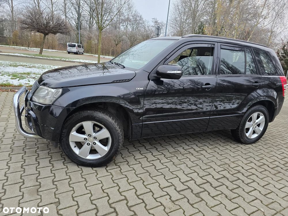 Suzuki Grand Vitara 1.9 DDiS Comfort - 11