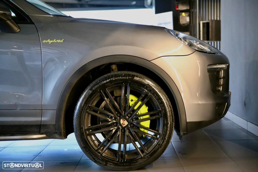 Porsche Cayenne S E-Hybrid Platinum Edition - 6