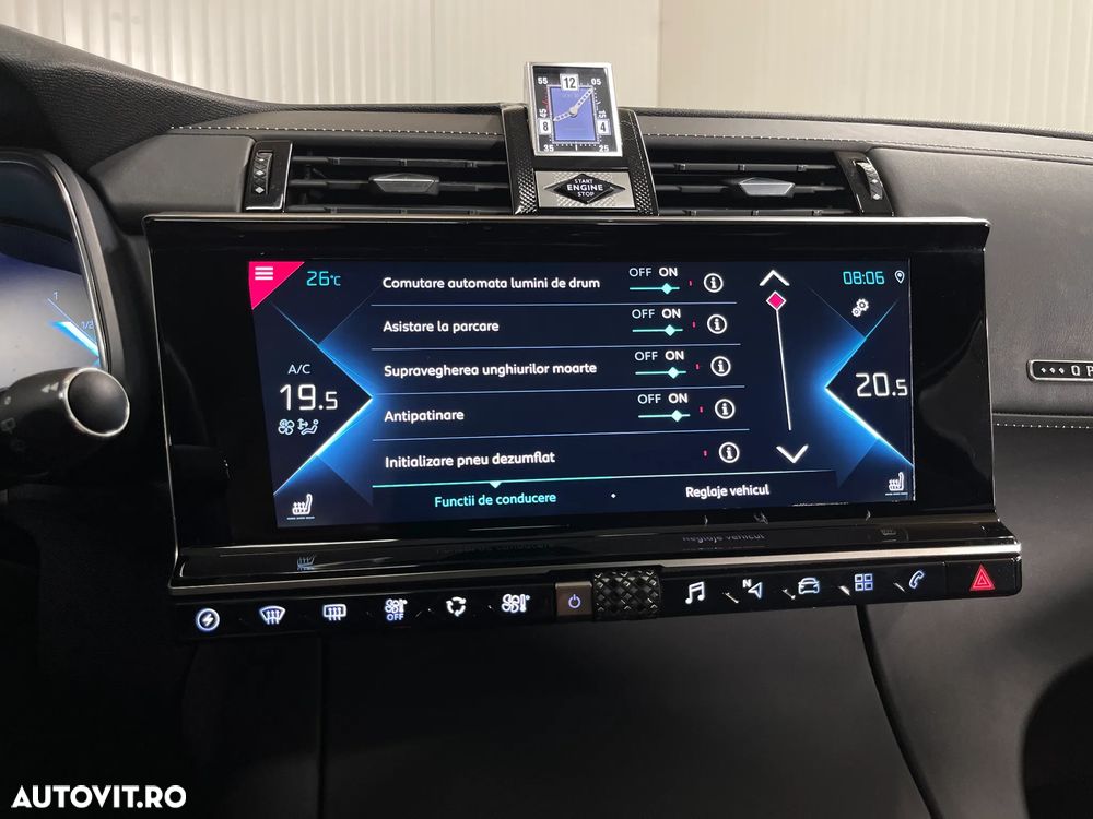 DS Automobiles DS 7 Crossback 1.6 PHeV AWD 300 EAT8 OPERA - 24
