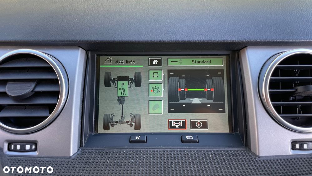 Land Rover Discovery 2.7D V6 HSE - 17
