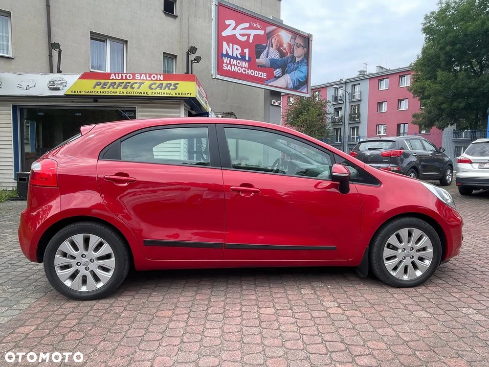 Kia Rio 1.2 Attract - 8