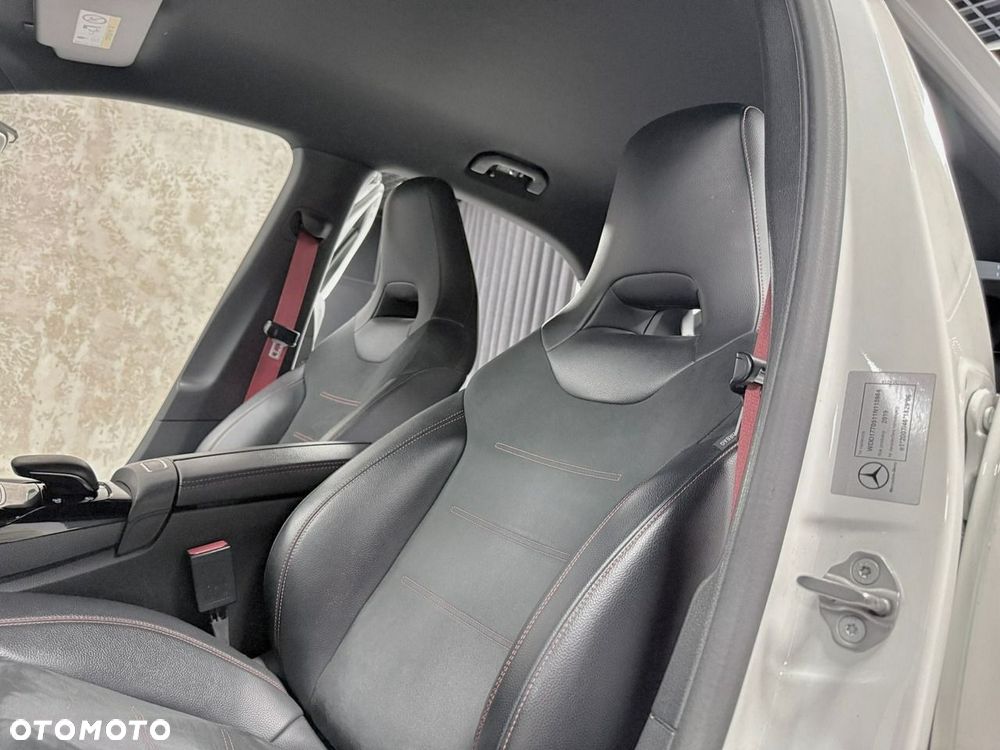 Mercedes-Benz Klasa A AMG 35 4Matic AMG Speedshift DCT 8G AMG Line Advanced Plus - 24