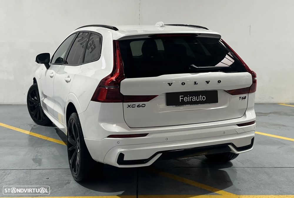 Volvo XC 60 2.0 T6 PHEV Black Edition AWD - 5