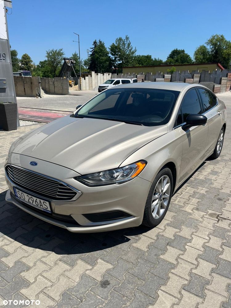 Ford Fusion - 1