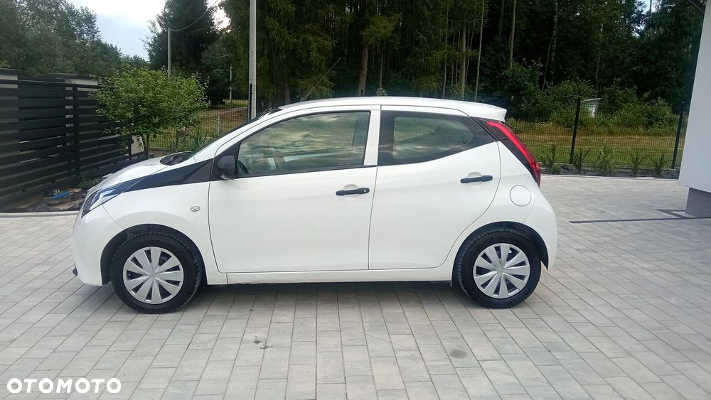 Toyota Aygo x - 4