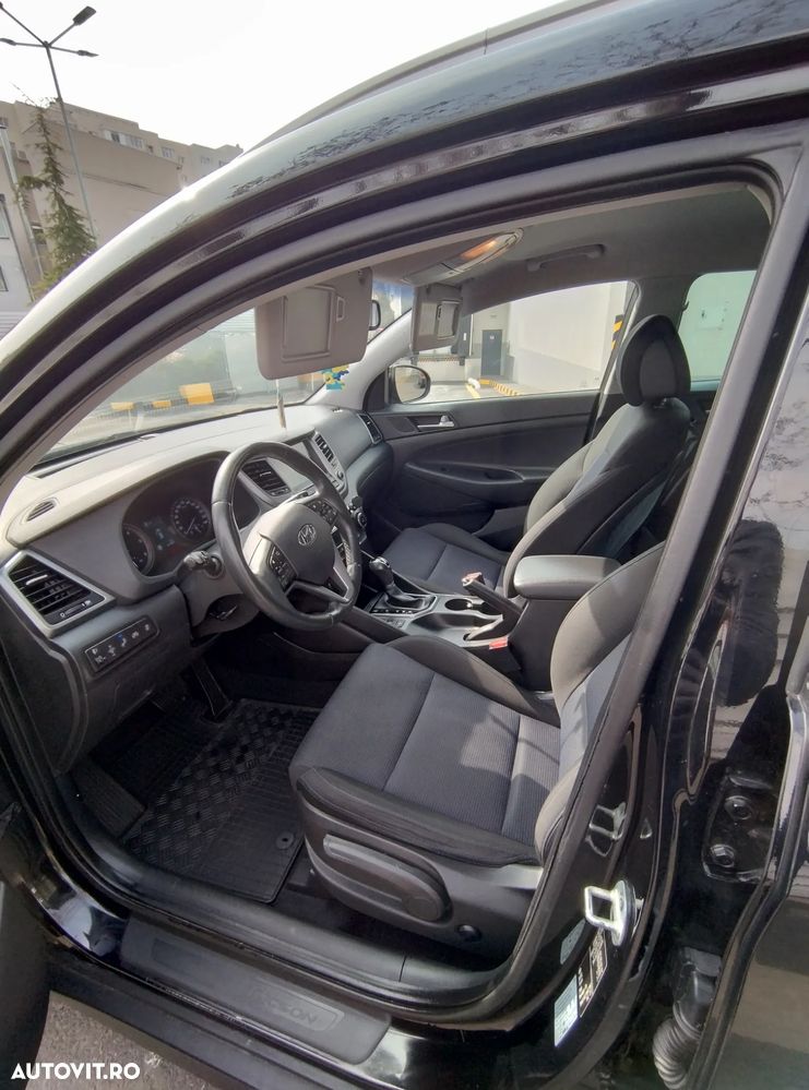 Hyundai Tucson 2.0 CRDI 4WD 6AT Style - 7