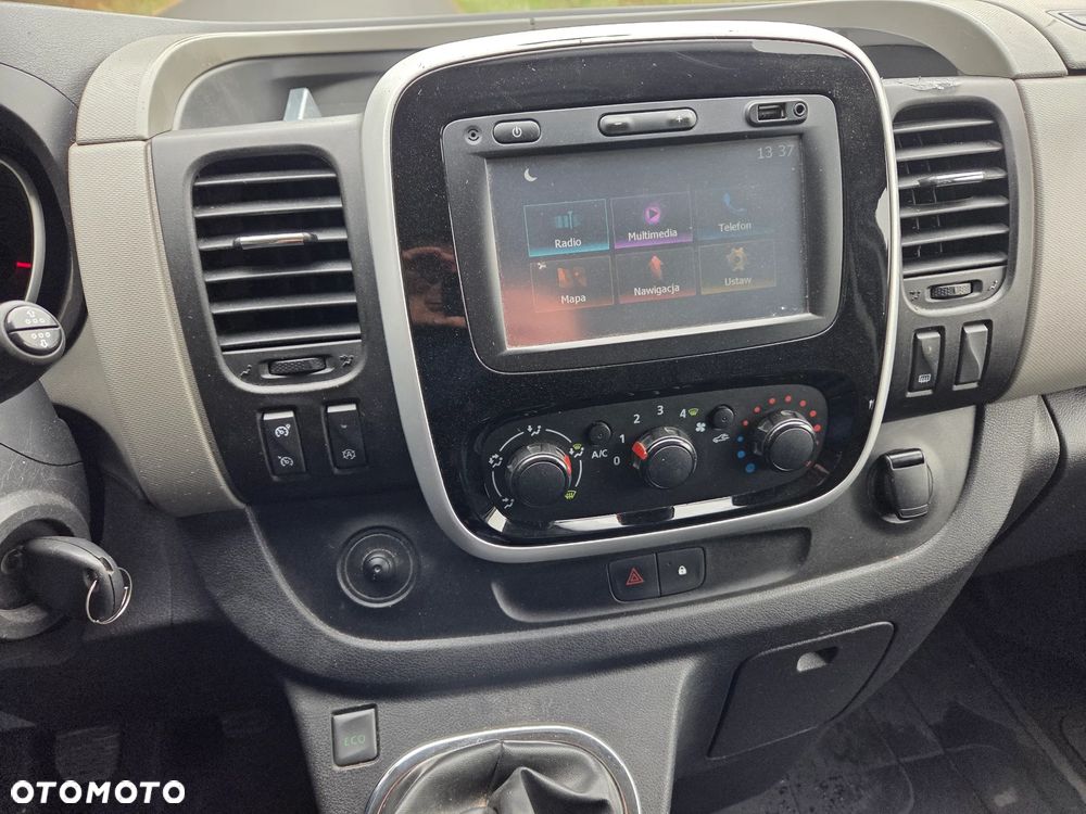 Renault Trafic - 12