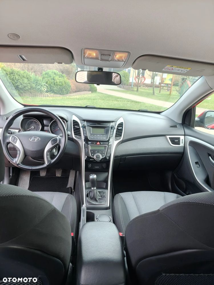 Hyundai i30 1.4 CRDi Comfort - 31