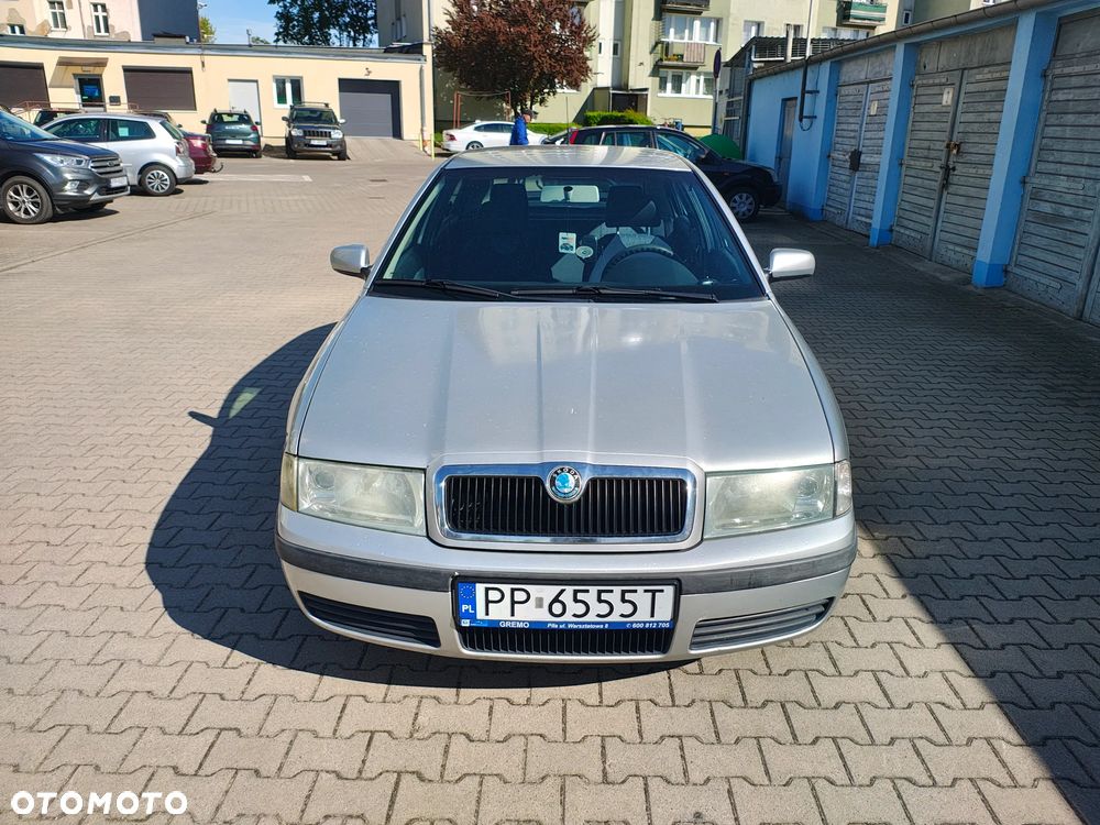 Skoda Octavia 1.6 Ice - 2