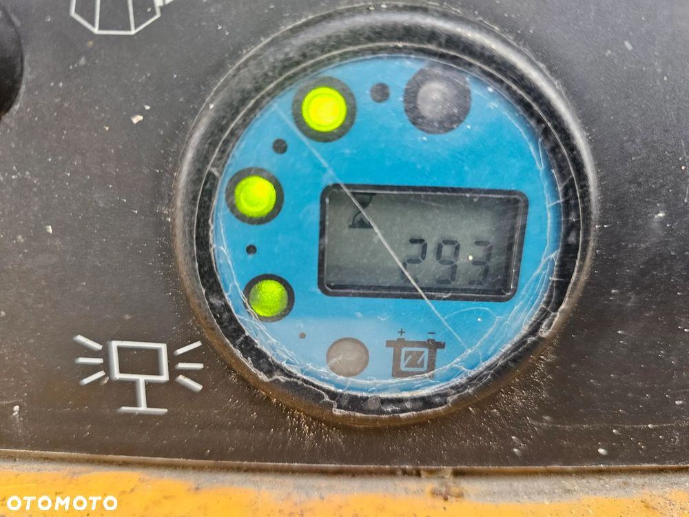 Haulotte Compact14 - 12