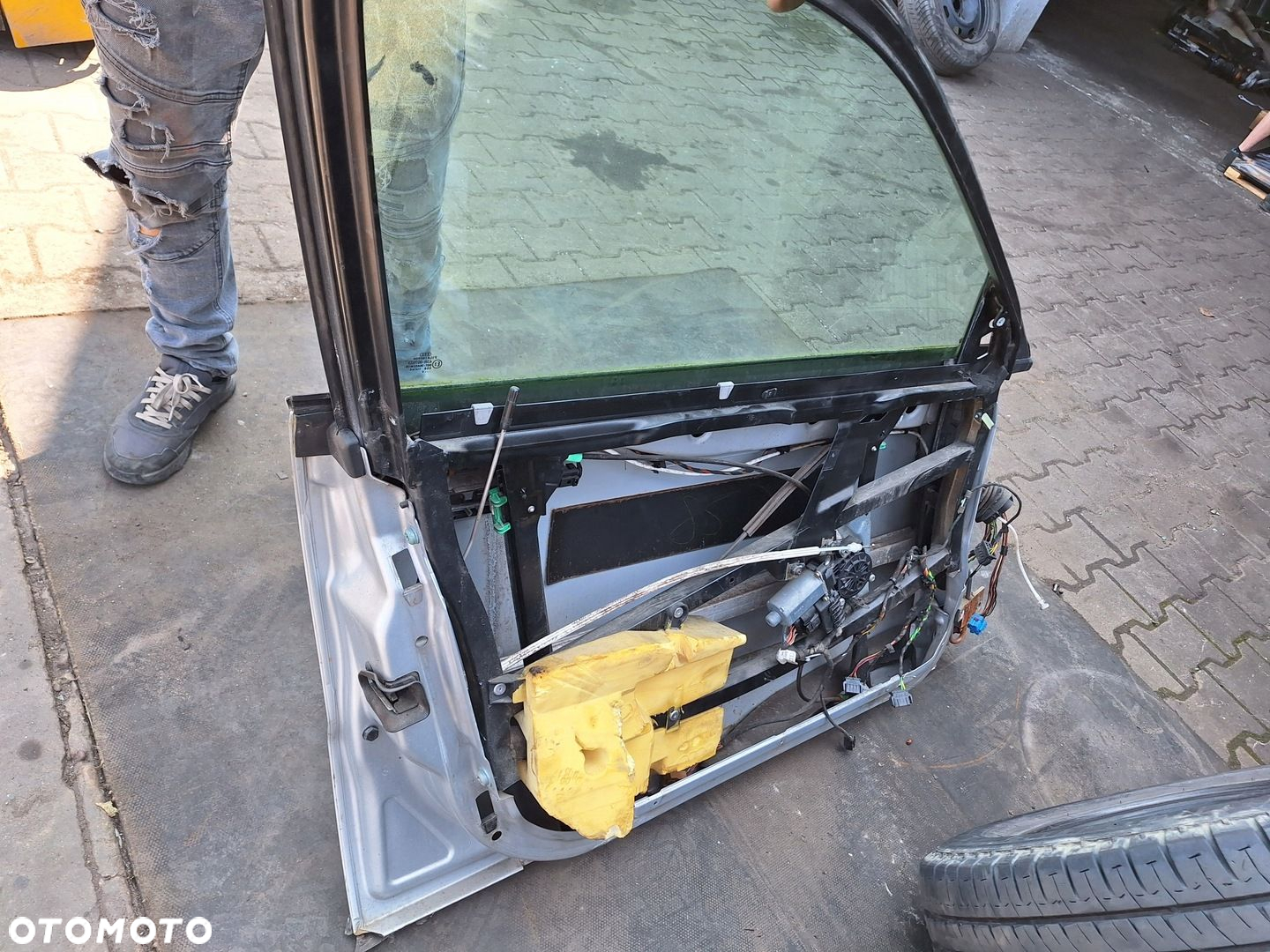 AUDI A4 B5 8D LIFT FL 8D5 8D2 99-01 PRZÓD TYŁ LEWE PRAWE SREBRNE DRZWI LY7W - 6