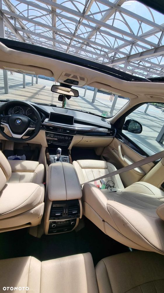 BMW X5 xDrive35i - 13