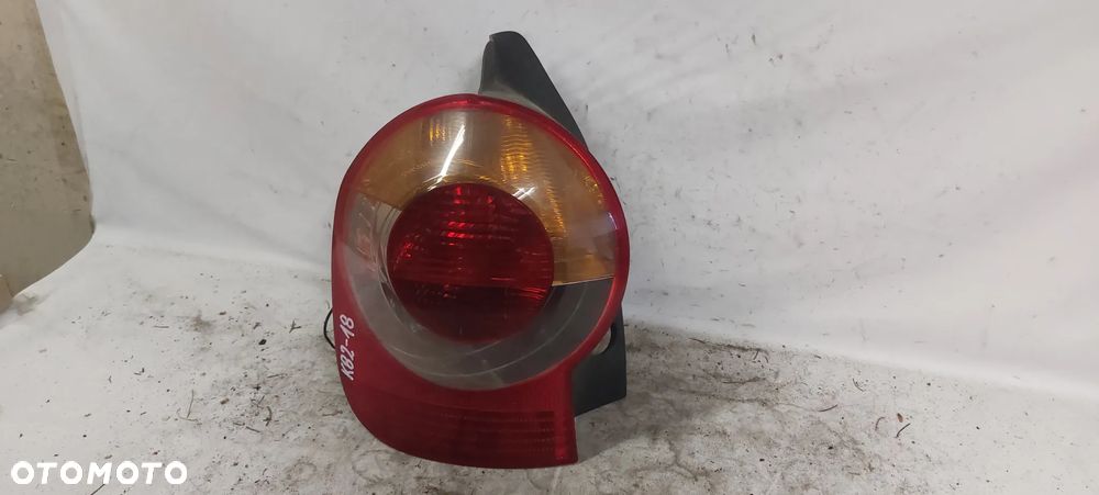 .  TYL TYLNA LAMPA LEWA RENAULT MODUS - 1