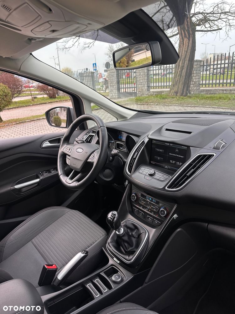 Ford C-MAX 2.0 TDCi Start-Stop-System Titanium - 30