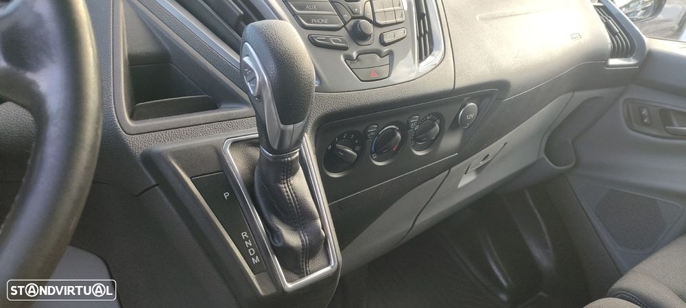 Ford Transit Custom Automática - 6