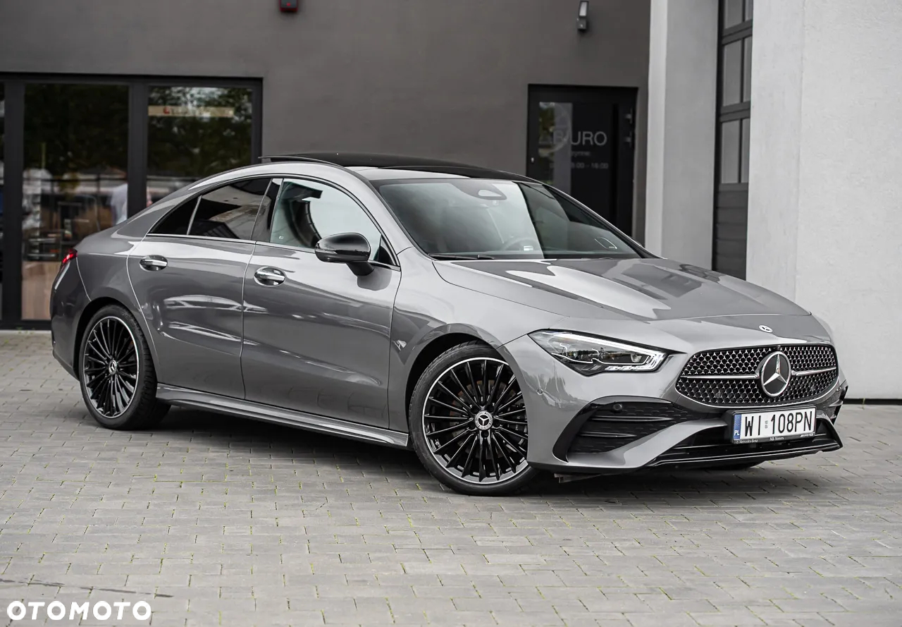 Mercedes-Benz CLA 220 4-Matic AMG Line 7G-DCT - 2