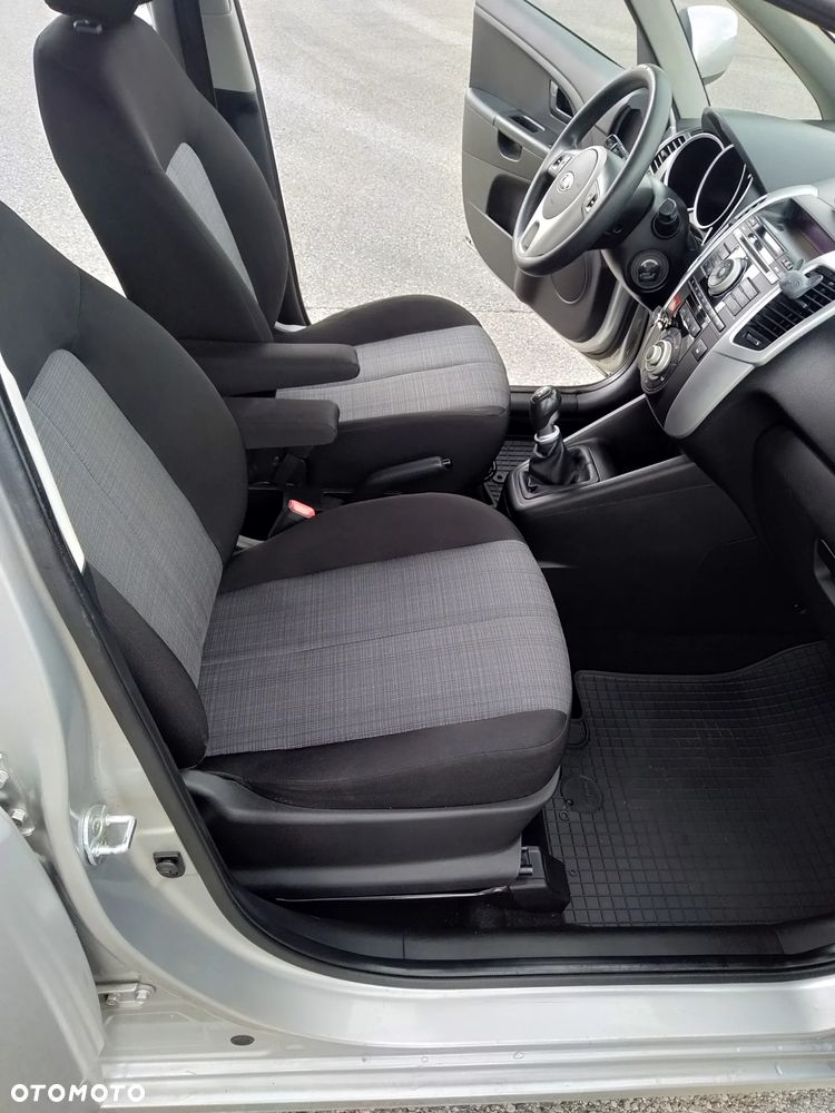 Kia Venga 1.4 L - 9