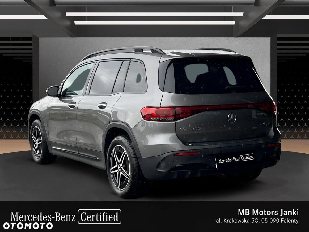 Mercedes-Benz EQB - 4