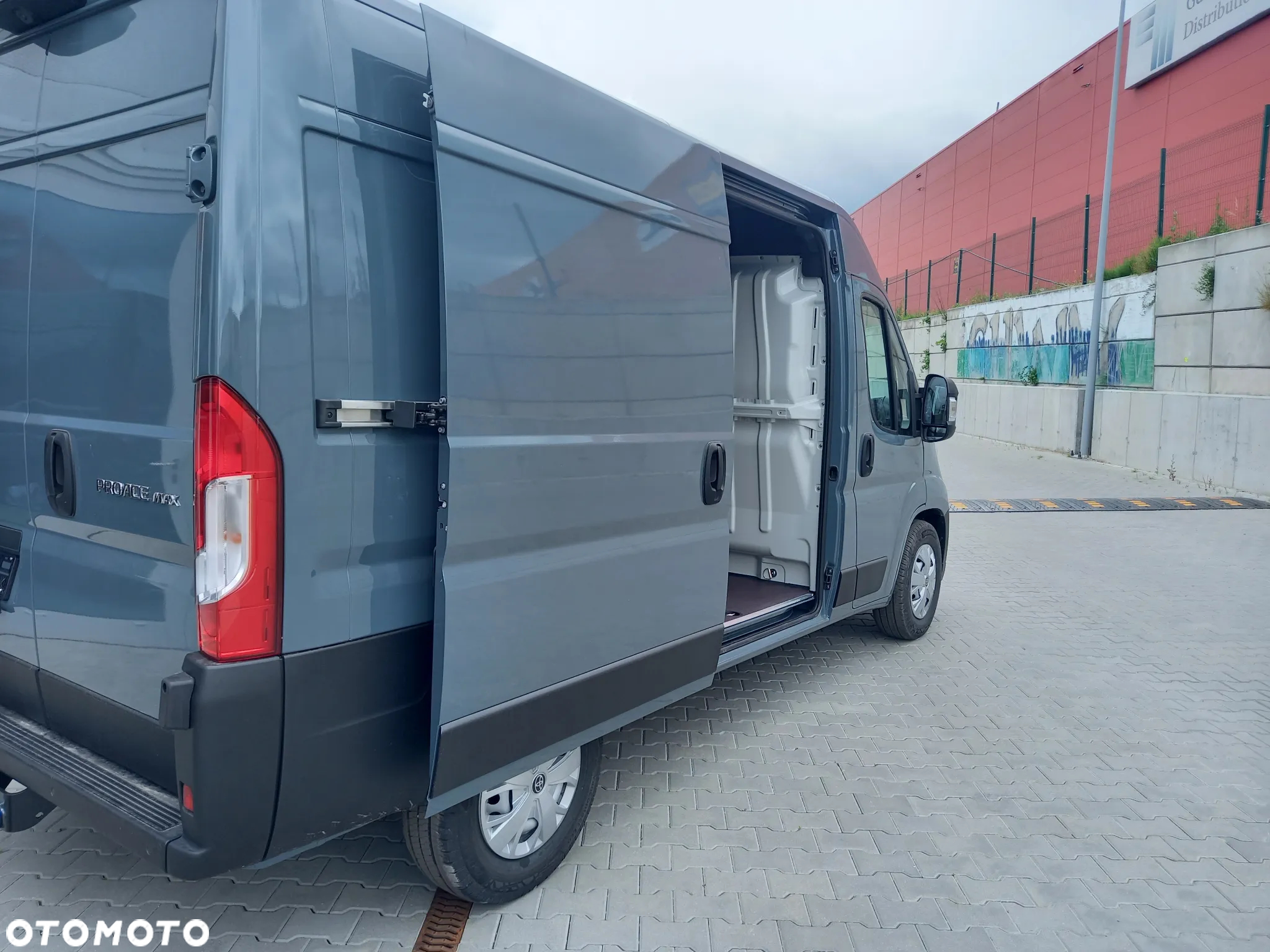 Toyota Proace Max - 10