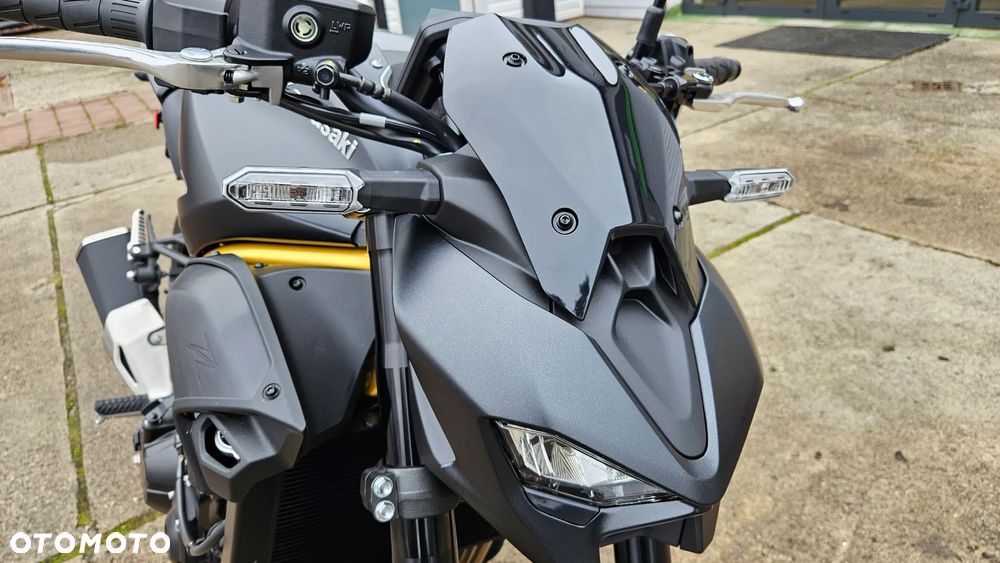 Kawasaki Z 900 - 5