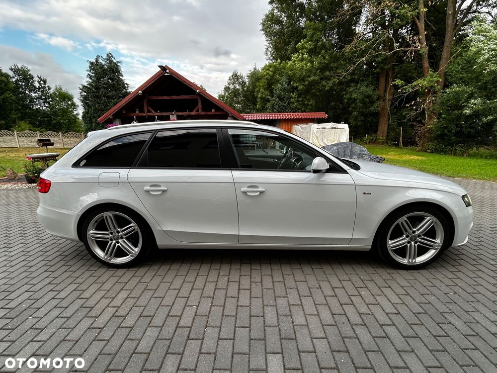Audi A4 Avant 2.0 TDI Quattro Line - 5