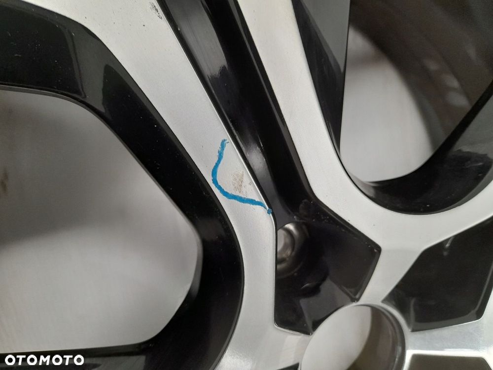 Felga aluminiowa Renault OE 40300795R 7.0" x 18" 5x114,3 ET35 - 3