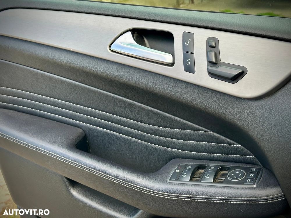 Mercedes-Benz ML 250 BlueTec 4MATIC Aut - 11